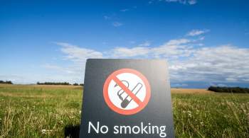 Врач предостерег от отказа от курения с помощью безникотиновых сигарет