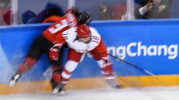 Тренер женской сборной России по хоккею назвал причины поражения от канадок
