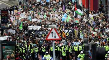 Тысячи экоактивистов начали шествие по Глазго