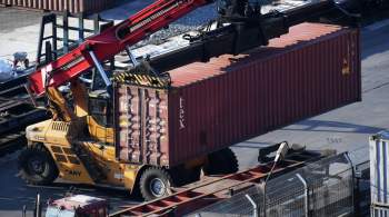Объем контейнерных перевозок в портах КНР увеличился в январе-августе на 4%