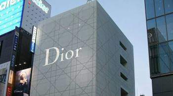 В Самаре таможенники изъяли поддельную обувь Dior