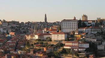 В Португалии в ряде районов вводится комендантский час