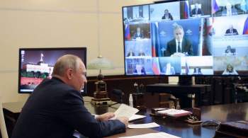 Путин призвал защищать советские мемориалы в других странах