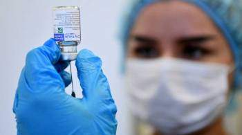 Мурашко напомнил о доступности вакцинации против коронавируса