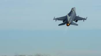 В Киеве планируют применять F-16 для сопровождения судов, пишут СМИ