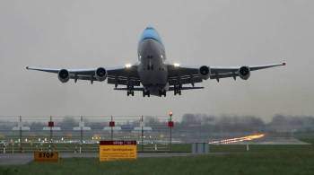 СМИ: нидерландская авиакомпания KLM прекращает полеты на Украину
