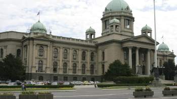 Парламент Сербии утвердил доклад правительства по Косово