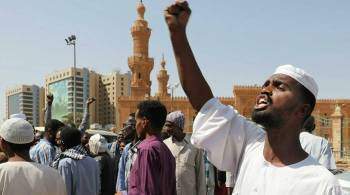 Суданская полиция применила слезоточивый газ против демонстрантов в Хартуме