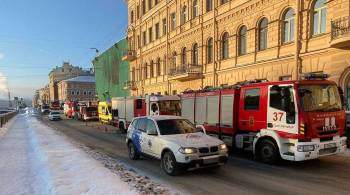 Пожар в доходном доме в центре Петербурга локализовали