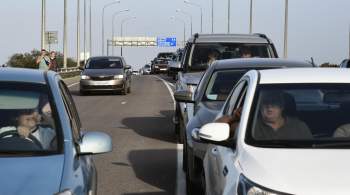 По Крымскому мосту временно будут пропускать только легковые автомобили
