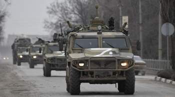 Командующий ВВО прибыл на Украину и наградил отличившихся военнослужащих