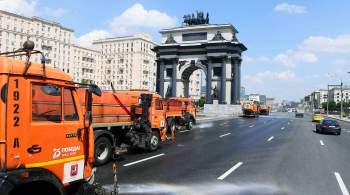 Свыше 4 тыс единиц спецтехники задействованы в поливке и аэрации Москвы