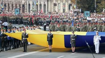 На военном параде в Киеве произошла давка
