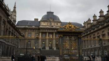 Во Франции начался суд над экс-телохранителем Макрона