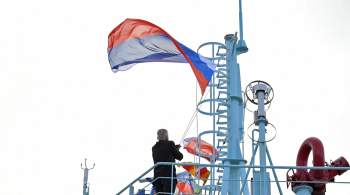 Путин выразил уверенность, что военные моряки будут с честью выполнять долг