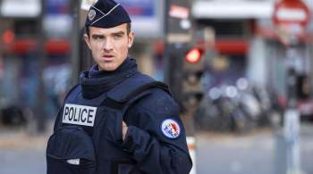 При нападении на лицей во Франции пострадали два человека 