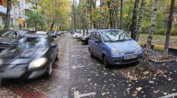  Вежливый  автовор украл фары с автомобиля в Подмосковье