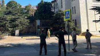 В Севастополе беспилотник упал на крышу штаба Черноморского флота