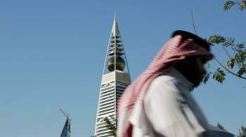 В Саудовской Аравии запретили выходить на работу без прививки от COVID-19