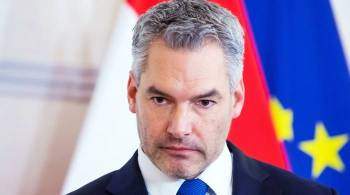 Канцлер Австрии заявил о возможности  вторжения  России на Украину