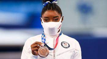 Провалившую Олимпиаду американку признали спортсменом года. Что происходит?
