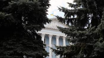 Трое заместителей министра обороны Украины подали в отставку 