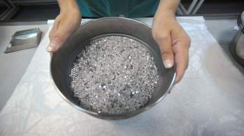 Япония с 1 января вводит запрет на импорт российских алмазов  