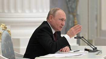 Развал экономики Украины сопровождается грабежом страны, заявил Путин