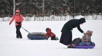 Омбудсмен рассказала о главных рисках для детей на зимних каникулах