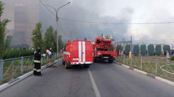 МЧС: пожар на рынке в Волжском локализовали на площади 7 тысяч  квадратов 