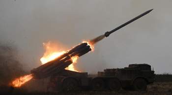 Российские ракетчики уничтожили  Ураганом  два украинских  Града  в ДНР