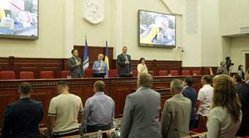 В Киеве проголосовали за демонтаж памятного знака дружбы с Москвой
