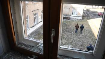 При обстреле Петровского района Донецка ВСУ повредили здание поликлиники 