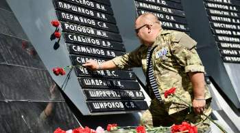 В Екатеринбурге ищут школьниц, станцевавших на воинском мемориале