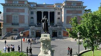 Несколько человек устроили акцию в музее Прадо, угрожая самоубийством