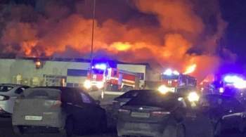 В Татарстане потушили пожар на складе 
