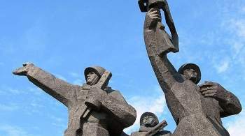Рижская дума не закроет доступ к памятнику Освободителям 9 мая
