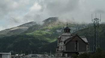 В нескольких городах на Аляске призвали эвакуироваться из-за угрозы цунами