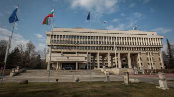 Глава МИД Болгарии подала в отставку, сообщают СМИ