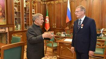 Омский губернатор подписал план по сотрудничеству с Татарстаном