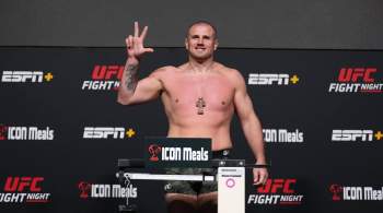 Небитый боец UFC Романов одержал быструю победу в Лас-Вегасе: видео