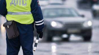 Россиян предупредили о лишении прав за гирлянды на автомобиле