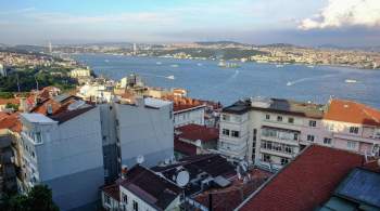 Минобороны Турции: проблем с судоходством в проливах из-за мин нет