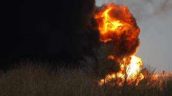 Почти 900 человек проживают близ загоревшейся нефтебазы в Белгороде