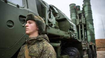Собянин поздравил военнослужащих с Днем защитника Отечества