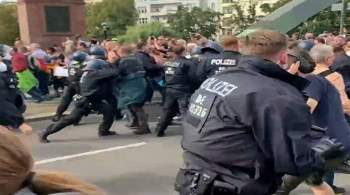 Полиция Германии провела операцию по расселению сквота