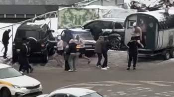 В Москве оштрафовали двух граждан, парившихся в передвижной бане  
