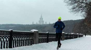Глава МИД Венгрии опубликовал фотографию с пробежки в Москве