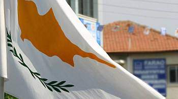 На Кипре подтвердили первые три случая заражения омикрон-штаммом
