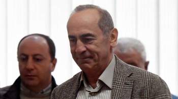 Суд в Ереване рассмотрит иск экс-президента Кочаряна к Пашиняну